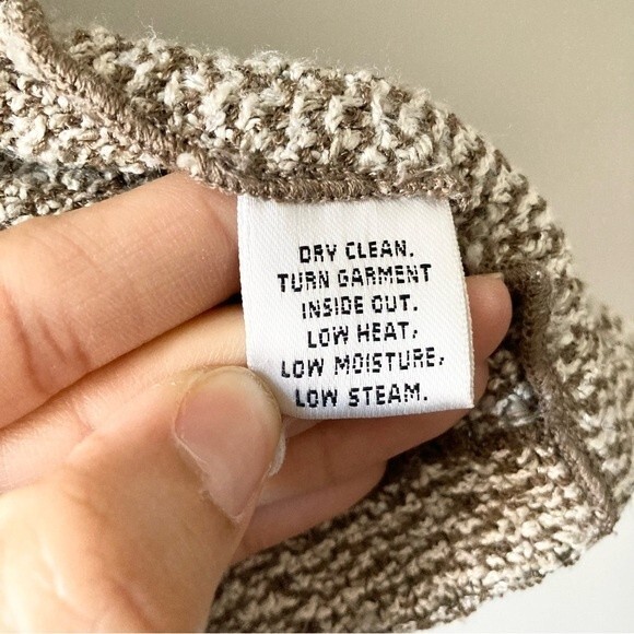 ST. JOHN beige textured knit open-front‎ cardigan 2 - Picture 8 of 8